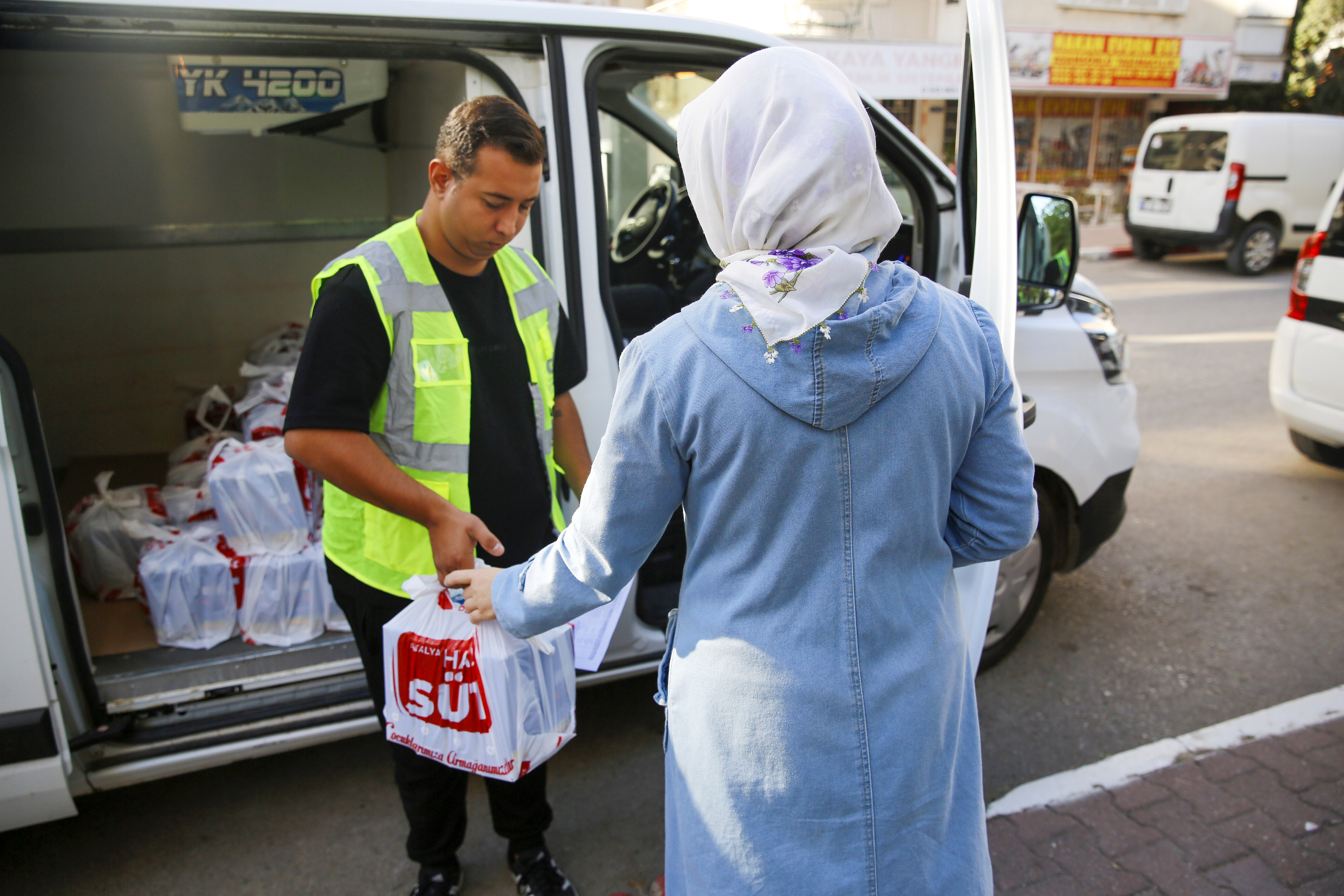 Çocuklar Halksütle Büyümeye Devam Ediyor (6)