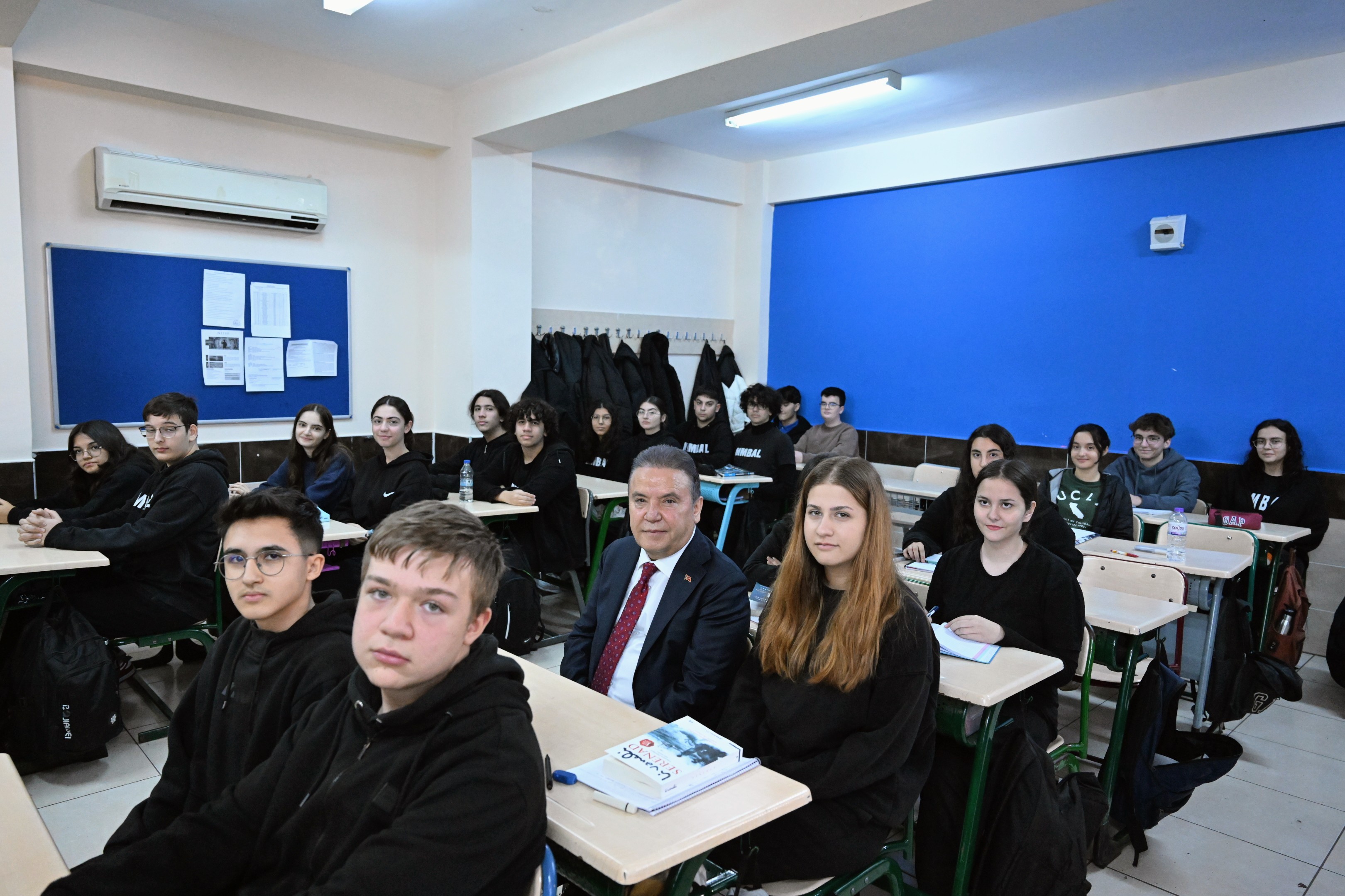 Başkan Böcek Ilk Ziyaret Mmb Anadolu Lisesi (8)