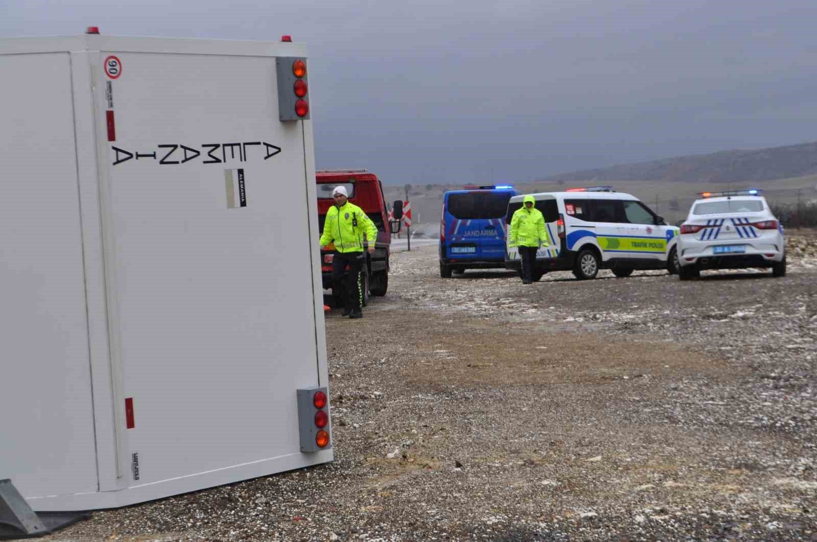 Alman Turist Karavanla Kaza Yaptı