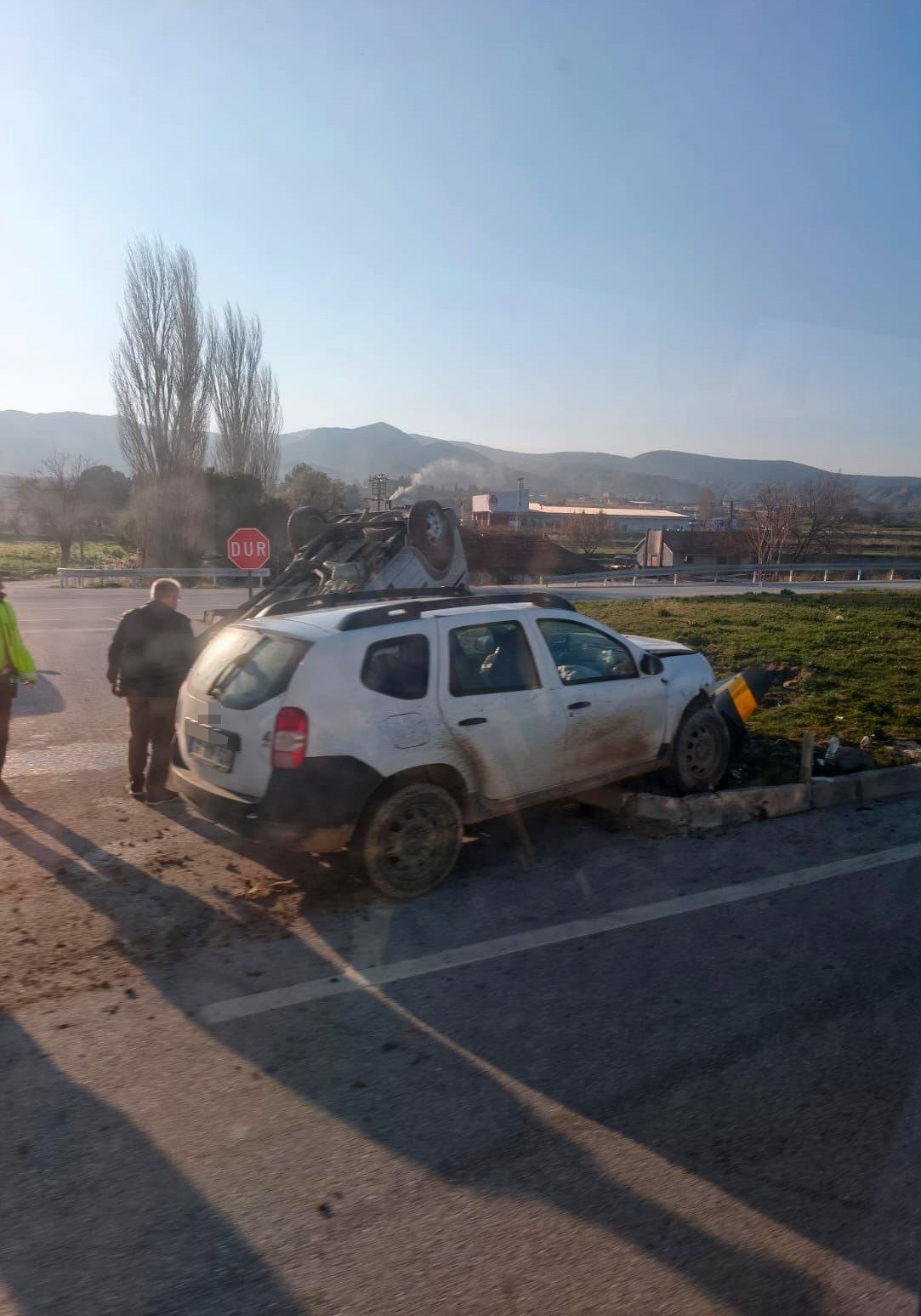 Burdur'da otomobiller çarpıştı: 5 yaralı