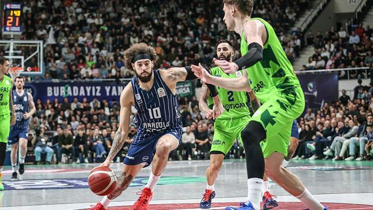 Efes'ten Net Galibiyet: Zorlu Tofaş Sınavını 92-82 Geçti