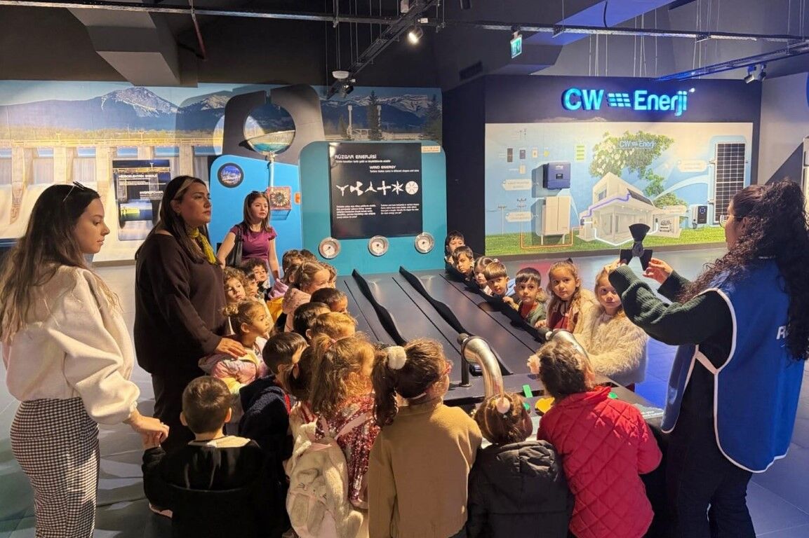 Konyaalti’nin Mi̇ni̇kleri̇ Bi̇li̇mle Yeti̇şi̇yor (3)