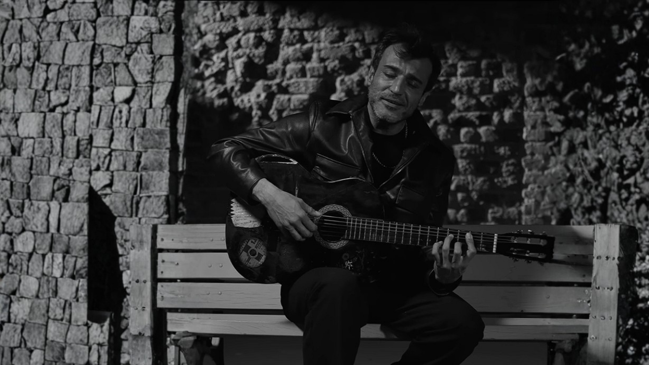 Şarkıcı Rıza Tamer 43 Yaşında Vefat Etti