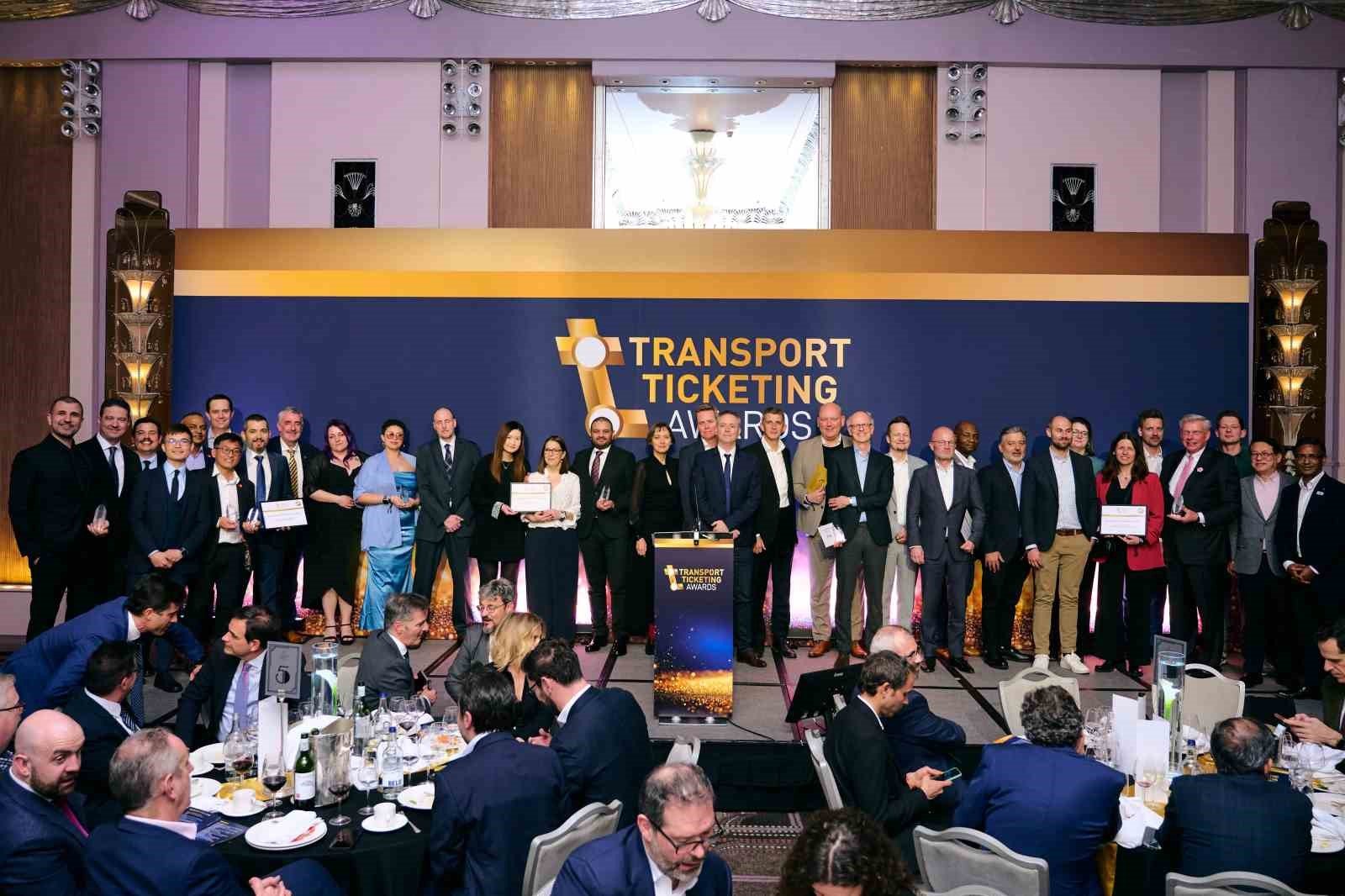 Antalyakart Londra'dan birincilikle döndü: 'Mobil Engelli Bildirimi' ödül kazandırdı