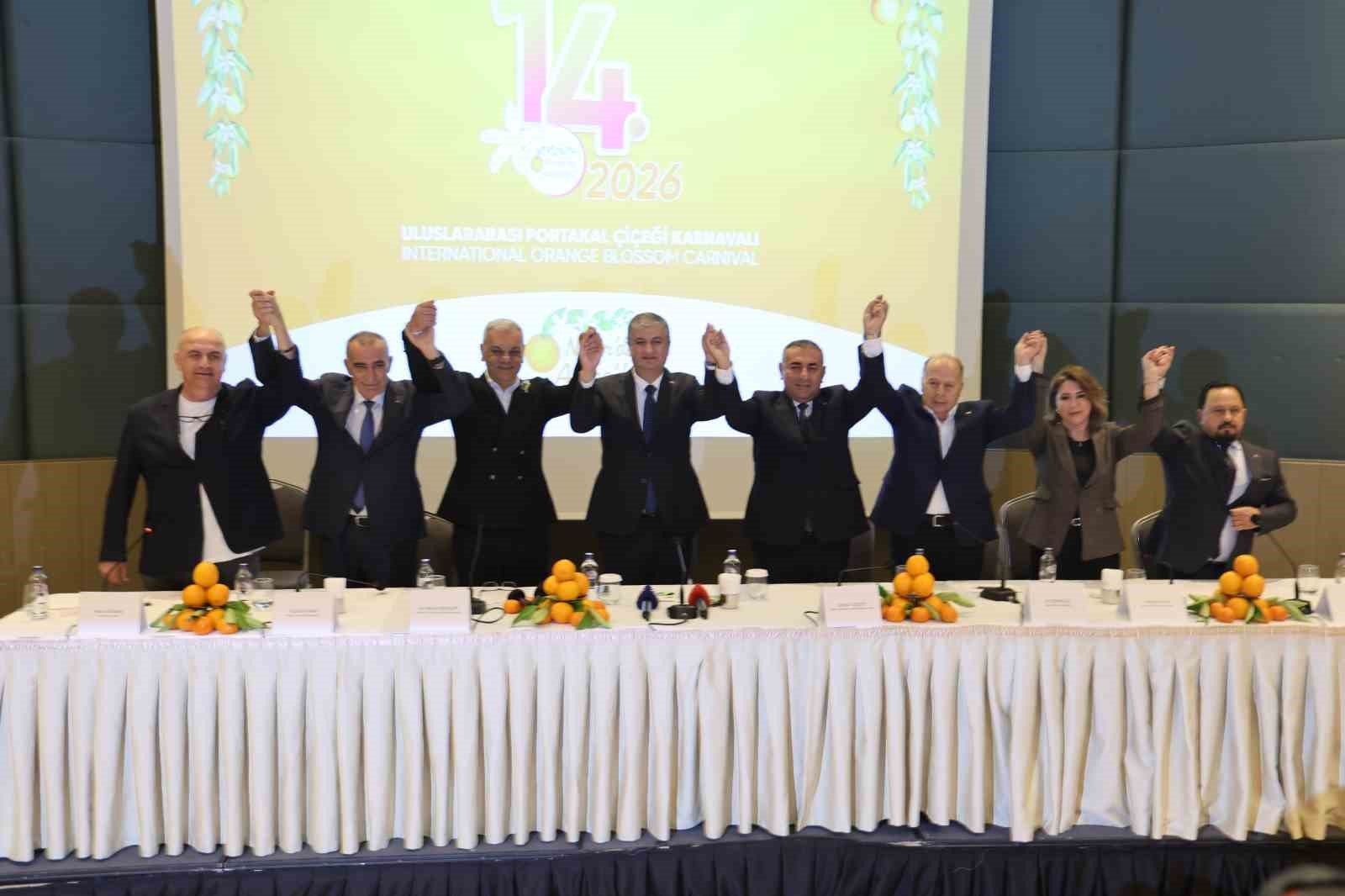 Portakal Çiçeği Karnavalı'nda stantlar 3 gün daha açık kalacak