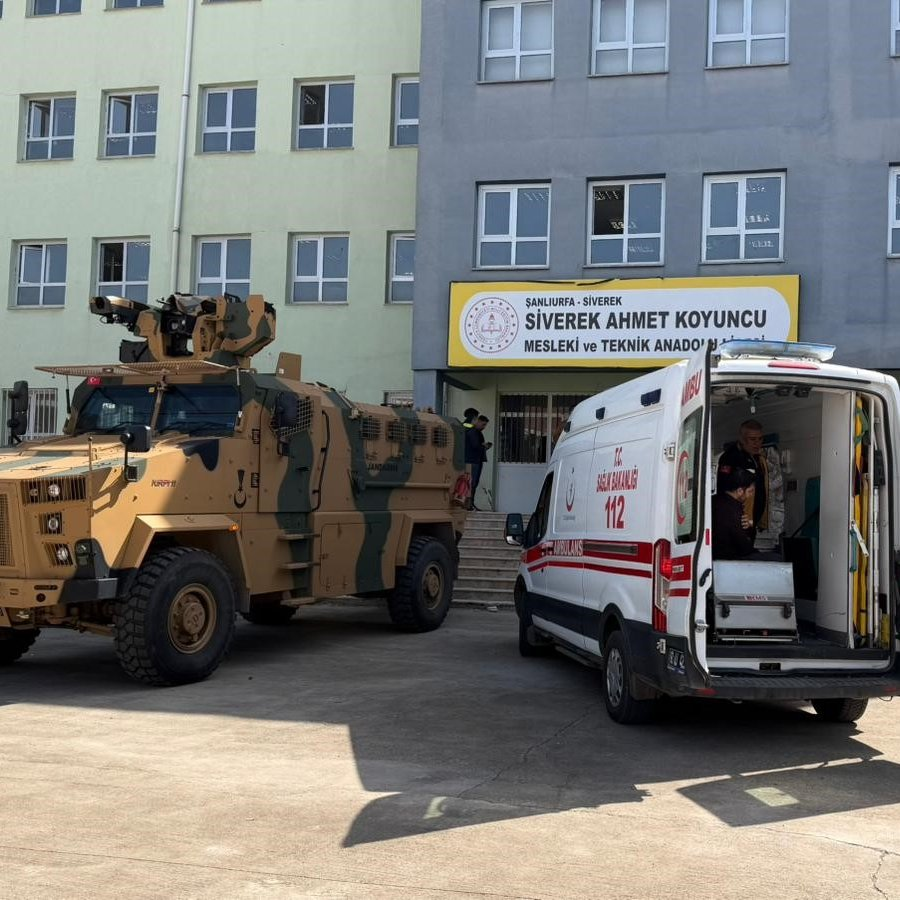 Siverek'teki Lisede Silahlı Dehşet