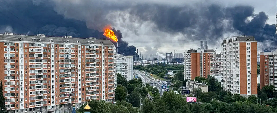 Ukrayna İHA'ları Moskova'yı vurdu!