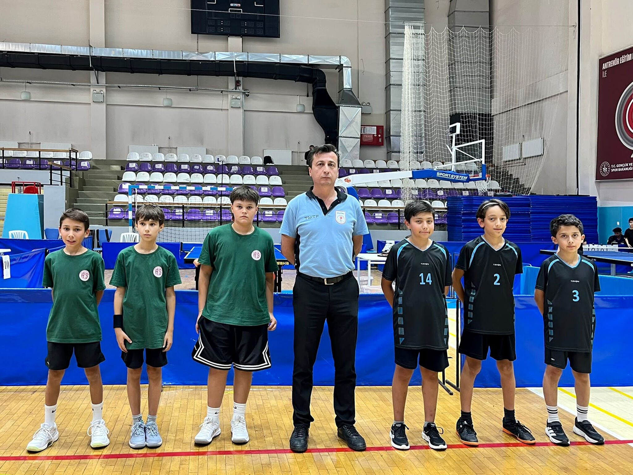 1 Antalyaspor Masa Tenisi Küçük Takım (Erkek).Jpg