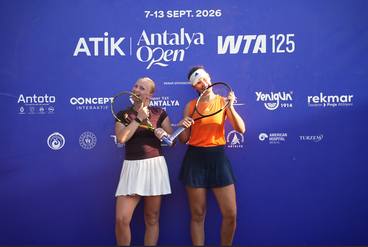 Tenis Heyecanı Şampiyonluk Kupalarıyla Taçlandı