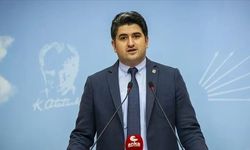 CHP'DE G.BAŞKAN YARDIMCISI ONURSAL ADIGÜZEL İSTİFA ETTİ