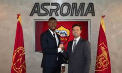 Roma, Evan N’Dicka’yı kadrosuna kattı