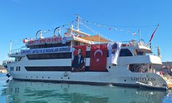 Antalya İş İnsanları Derneği'nden Cumhuriyet Kutlaması