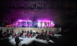 Antalya’da 19 Mayıs: Geçmişle Gelecek Ele Ele