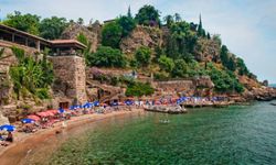 Tarihi Plajda Yeni Dönem: Hem Restorasyon Hem Rekor Gelir