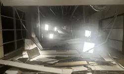 Antalya Havalimanı'nda Asma Tavan Çöktü: 1 Kişi Yaralandı
