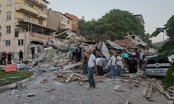 Sındırgı’da 6,1’lik Deprem: 10 İlde Hissedildi