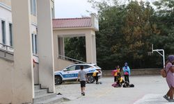 2 Öğretmen Bıçaklı Saldırıda Yaralandı