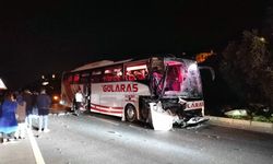 Alanya’da otobüs ile tır çarpıştı: 5 yaralı