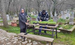 Büyükşehir'in mezarlıklarda bayram hazırlığı sürüyor