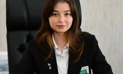 Akp'li Meclis Üyesi Rümeysa Eker İstifa Etti!