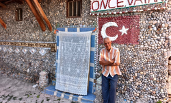Nihat Amca Köyünü Sanat Eserine Çevirdi!