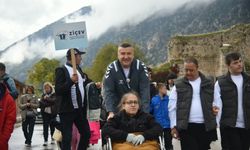 Eğirdir Belediye Başkanı Mustafa Özer Uluslararası Yürüyüşe Katıldı