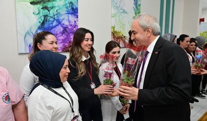 Kocagöz, Sağlık Çalışanlarının Tıp Bayramı’nı Kutladı