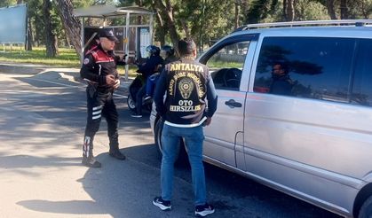 4 Aranan Şahıs Antalya'da Yakalandı