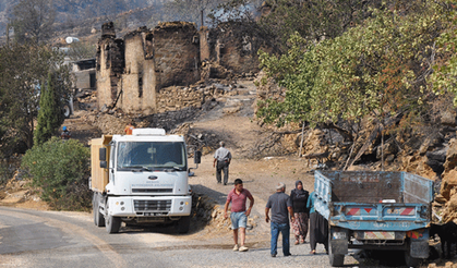 Mersin ve Hatay’da Yangın Alarmı
