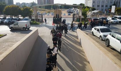 Sahte kadın profiliyle 10 kat hesap ödetmişler