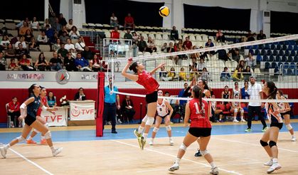 Antalyaspor Voleybol Takımı Sezona 3 Puanla Başladı