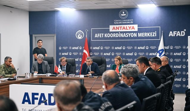 Antalya'nın 6 İlçesinde Taşımalı Eğitime Ara Verildi