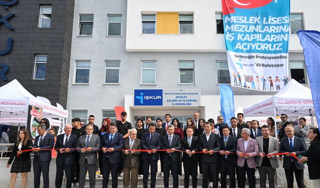 Antalya’da Meslek Lisesi Öğrencilerine İstihdam Köprüsü