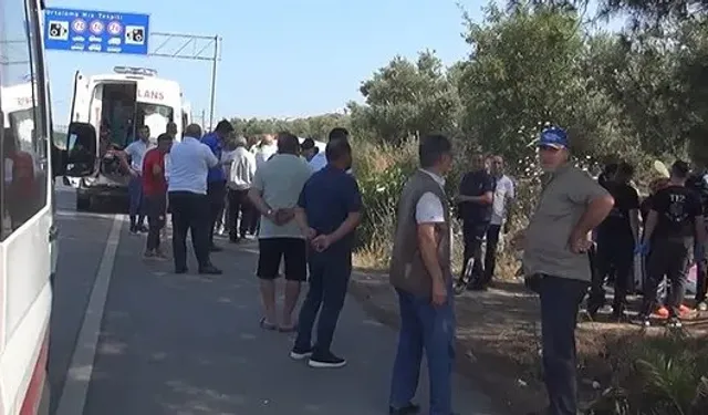 Antalya'da Tur Minibüsü Devrildi: 5 Turist Yaralandı
