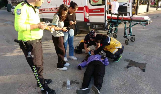 Otomobille Çarpışan Motosiklet Sürücüsü Yaralandı