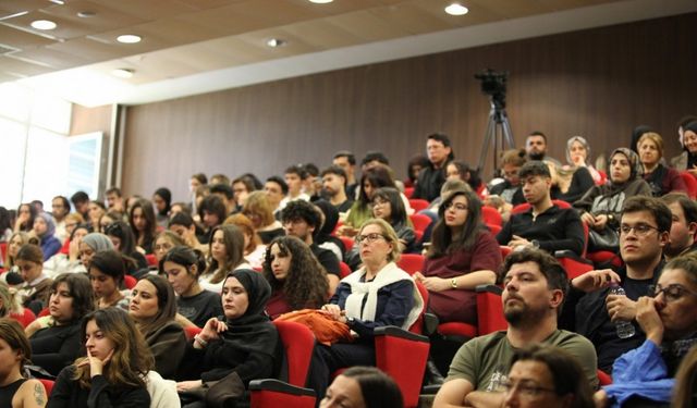 Boşanma ve kadına karşı şiddet paneli düzenlendi