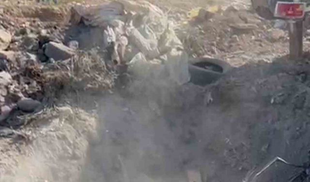 1 Ton Civarınnda sucuk, peynir ve ketçap imha edildi