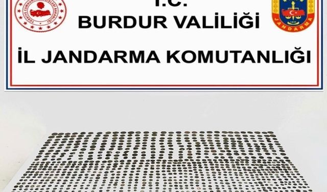 Burdur'da bin 3 adet sikke ele geçirildi