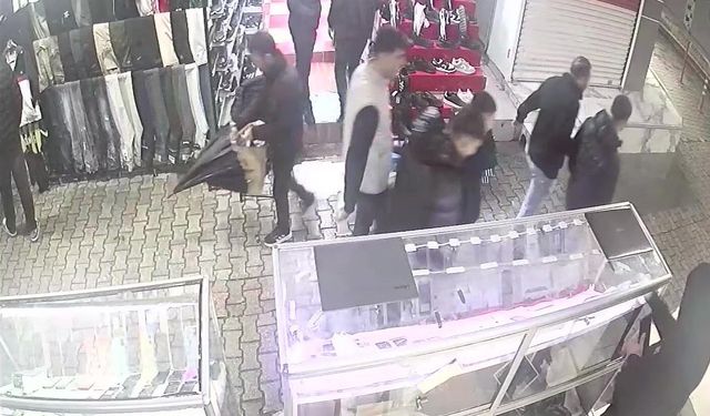 Telefonu Çaldı, Sonra "Hoşuma Gitti" Dedi