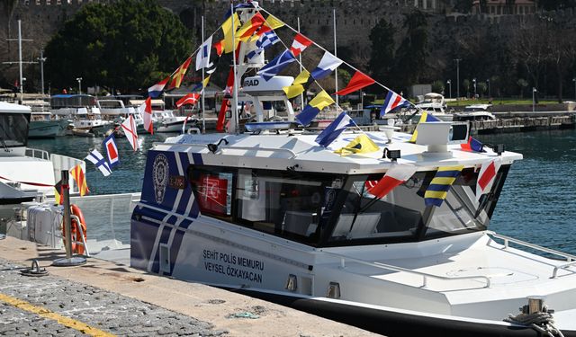 'Veysel Özkayacan' Karakol Botu Mavi Vatan'a İndi