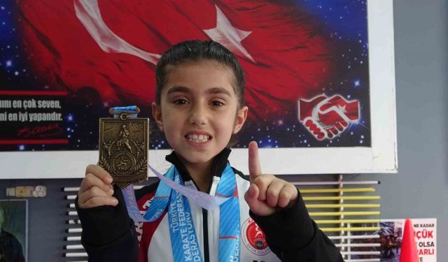 5 Yaşında Başladı 7 Yaşında Türkiye Şampiyonu