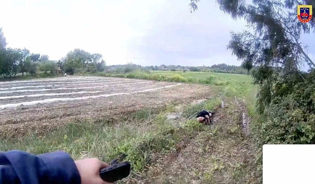Antalya'da 2 gündür kayıp olarak aranan turist jandarma tarafından yarı baygın halde bulundu
