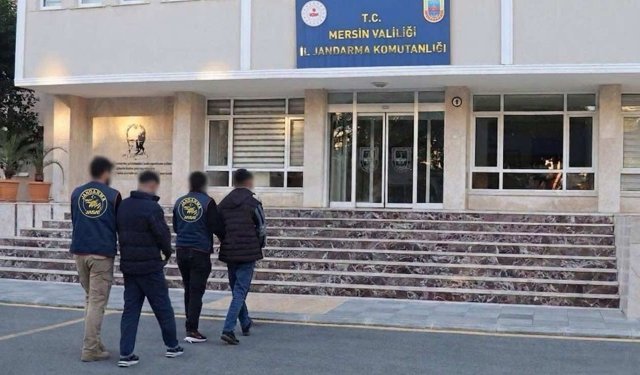 Mersin'de 2 Hükümlü Yakalanıp Cezaevine Gönderildi