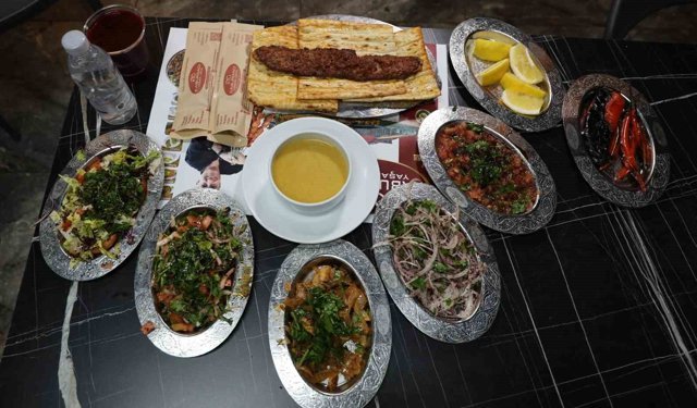 Adana kebabı ve salata ikilisi 'glutatyon' seviyesini artırıyor