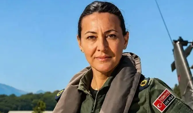 İlk Kadın Paşa Özlem Karapınar Oldu!