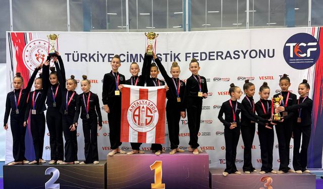 Antalyasporlu Küçük Cimnastikçiler Türkiye Şampiyonu Oldu
