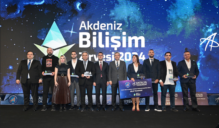 Bilişimin Kalbi Antalya'da Atıyor