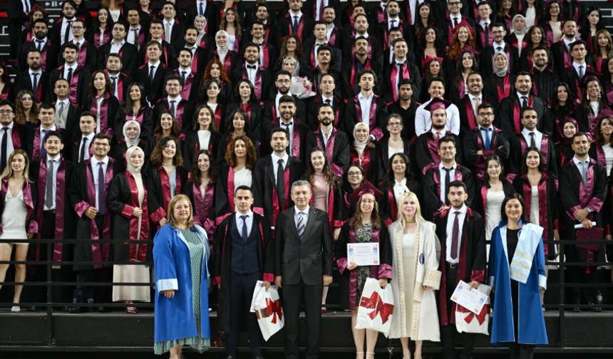 Cumhuriyet’in Hekimleri Göreve Başladı