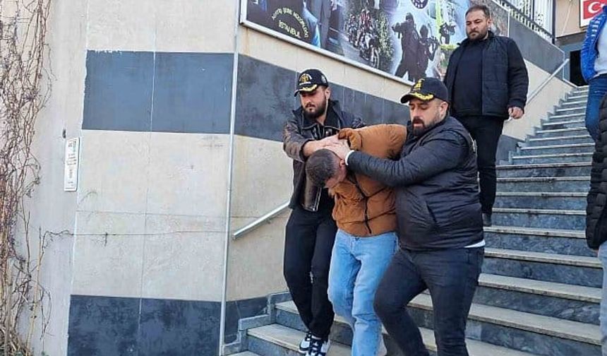 İş Yerlerine Kurşun Yağdı: Bakırköy'de Gece Yarısı Paniği