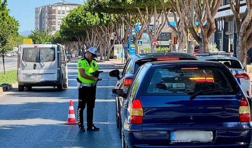56 Bin Araç Kontrolden Geçti